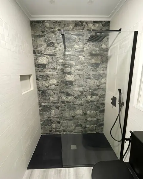 Baño Apolo, reforma de baño realizada por Crear e Ignovar en Orihuela Costa