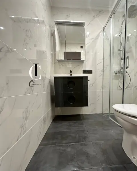 Baño Raissa, reforma de baño realizada por Crear e Ignovar en Orihuela Costa